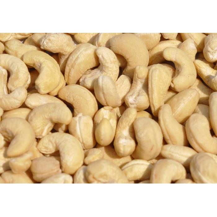 Raw Cashew Nuts Availabe in Large Quantities