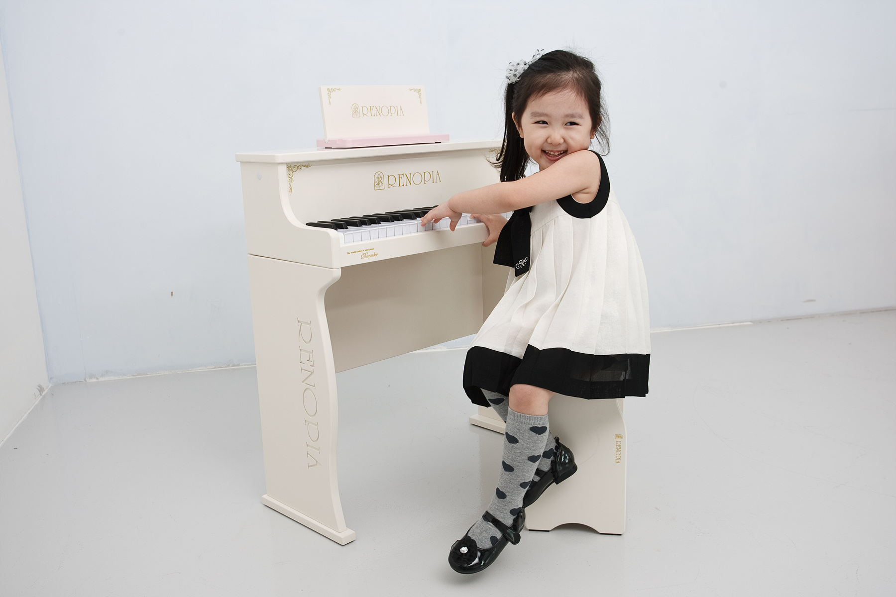 Mini piano  Made in Korea