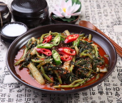 Jeoldae Young Radish Kimchi  Made in Korea