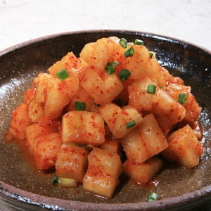Diced Organic Radish Kimchi.