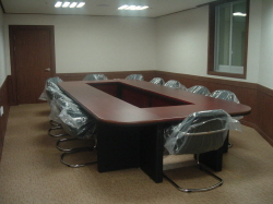 CONFERENCE TABLE - C type