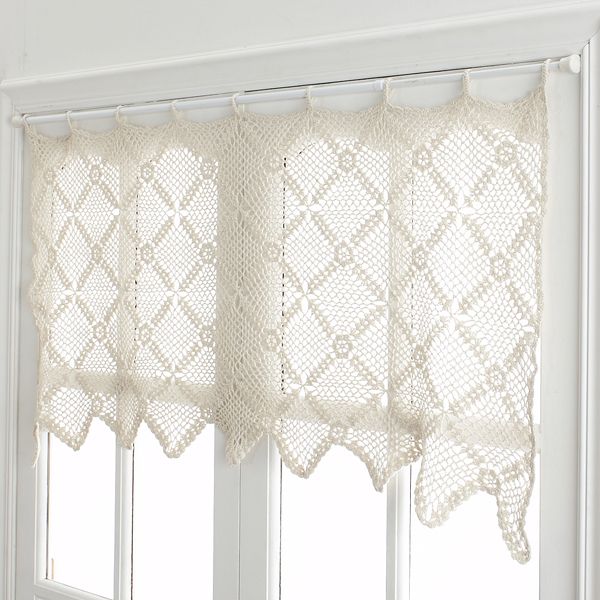 modern-house-l-black-porsche-beige-curtain-balance-4