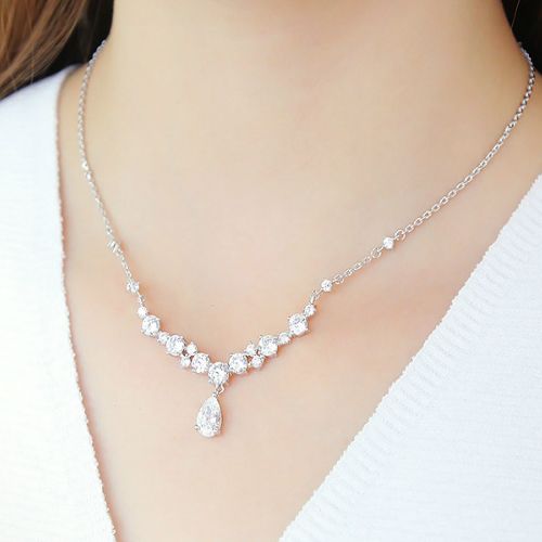 necklace-selene-neck-by-made-in-korea-3
