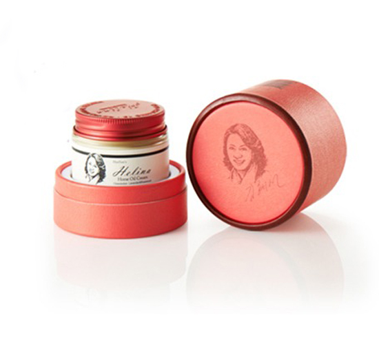 new-helina-horse-oil-cream-wrinkle-whitening-13-kinds-containing-special-ingredients-04